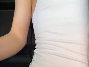 Chaturbate Watch Live Sex Cams of genebourassa
