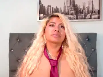 Chaturbate Adult Video Chat of ivonnybon