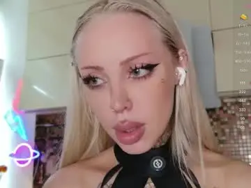 Chaturbate Live Sex Cam of 2badforyou