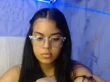 Chaturbate Adult Webcam of ashley_thonsom18