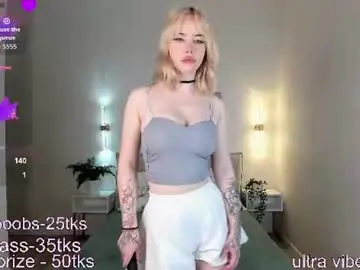 Chaturbate Sex Cam of stella_la_la