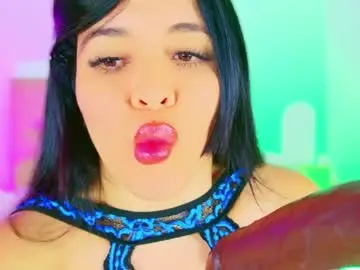 Chaturbate Free Porn Cam of charlootteevans