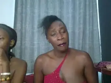 Chaturbate Live Porn of kinky_leila