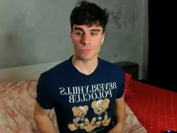 Chaturbate Live Sex Cam of sam_huston18