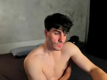 Chaturbate Watch Live Sex Cams of sam_huston18