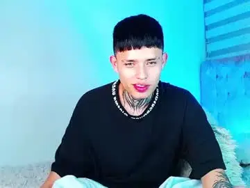 Chaturbate Live Porn of _justinmoon2