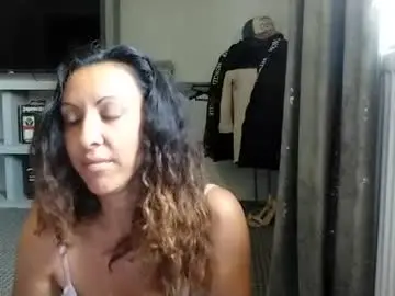 Chaturbate Live Porn of crazybrenda89