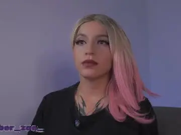 Chaturbate Watch Live Sex Cams of cyberzoe