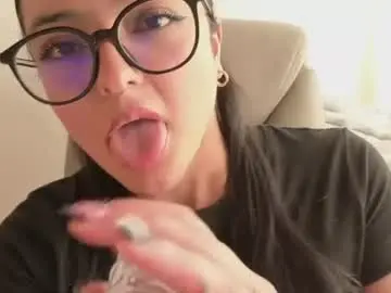 Chaturbate Free Live Porn of scarlett_rabbitt_