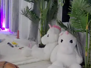 Chaturbate Live Sex Cam of isabelleethan