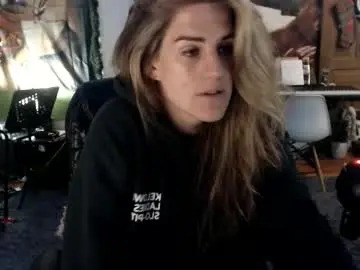 Chaturbate Free Porn Cam of katiecutie_5