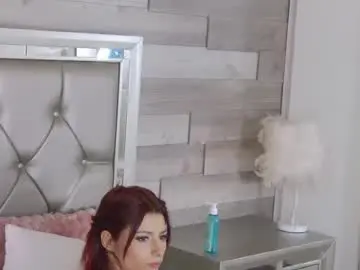 Chaturbate Free Porn Cam of lunajenner