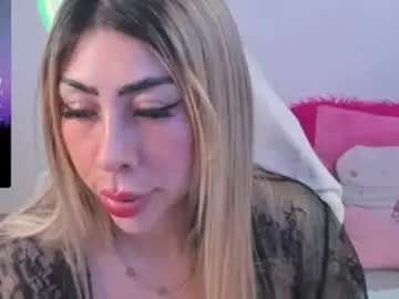 Chaturbate Watch Live Sex Cams of martina_robertss_