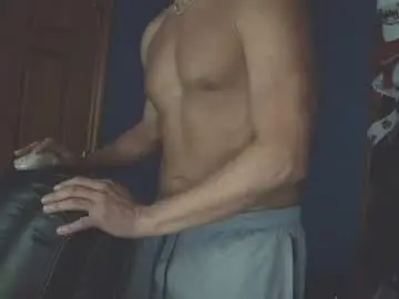 Chaturbate Live Sex Cam of hunglikeray2286