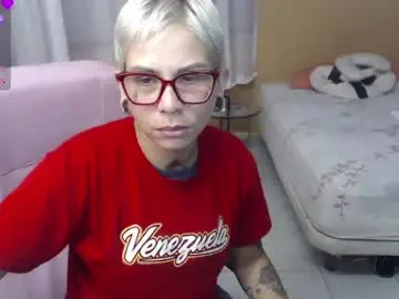 Chaturbate Free Live Porn of moon_cat85