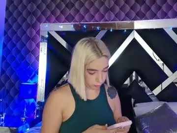 Chaturbate Adult Video Chat of victtoria_lee