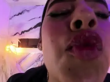 Chaturbate Live Sex Cam of zoe_johnsonn1