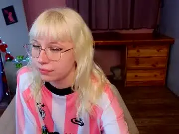 Chaturbate Live Sex of call_me_heaven
