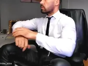Chaturbate Free Porn Cam of mikestrip