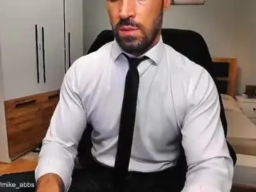 Chaturbate Watch Live Sex Cams of mikestrip