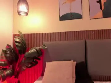 Chaturbate Watch Live Sex Cams of nicolleevan_