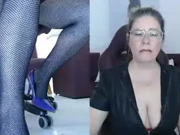 Chaturbate Live Sex Cam of diva_milf
