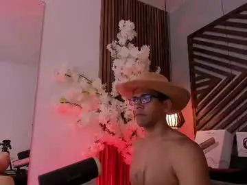 Chaturbate Watch Live Sex Cams of jacobdraven