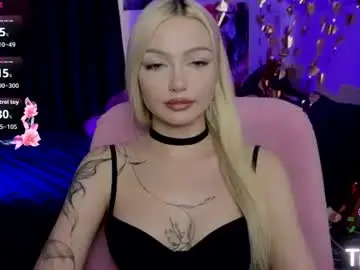 Chaturbate Live Sex Cam of linalirian