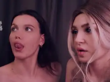 Chaturbate Live Porn of vivid_girls