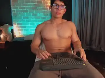 Chaturbate Free Porn Cam of grayandrews