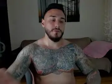 Chaturbate Live Sex Cam of gymdominus