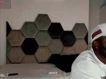 Chaturbate Watch Live Sex Cams of latrellx7