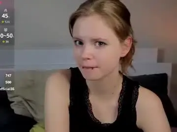 Chaturbate Free Porn Cam of lyucy