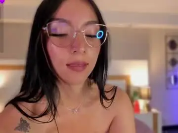 Chaturbate Live Sex Cam of violeta_dh