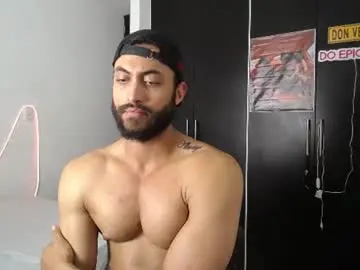 Chaturbate Adult Webcam of claybrown_