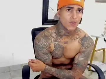 Chaturbate Sex Cam of tyler_bell_