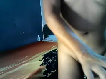 Chaturbate Adult Webcam of emoterah123smile