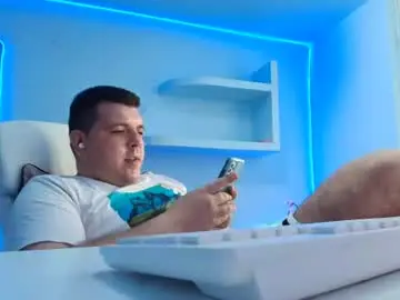 Chaturbate Live Sex Cam of jasonjacks8