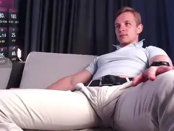 Chaturbate Nude Webcam of night_wwwolf