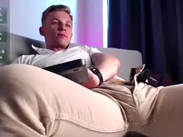 Chaturbate Free Live Porn of night_wwwolf