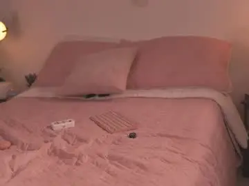 Chaturbate Live Sex Cam of stephania_let