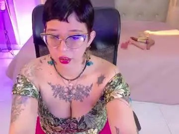 Chaturbate Nude Webcam of chloerossee