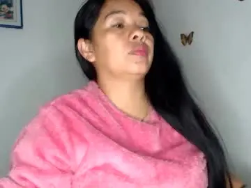 Chaturbate Live Sex Cam of angelsexylatina