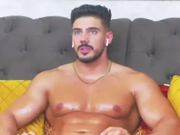 Chaturbate Live Sex Cam of dustinkeent