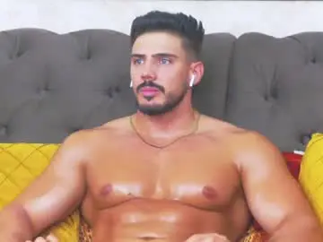 Chaturbate Live Sex Cam of dustinkeent