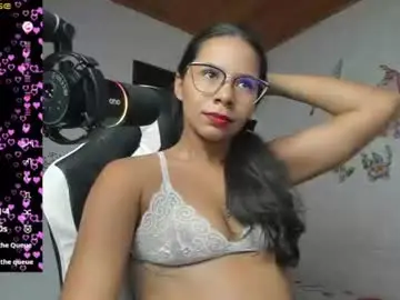 Chaturbate Live Sex Cam of alisson_hoffman05