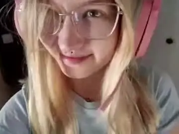 Chaturbate Free Porn Cam of elizsnelson