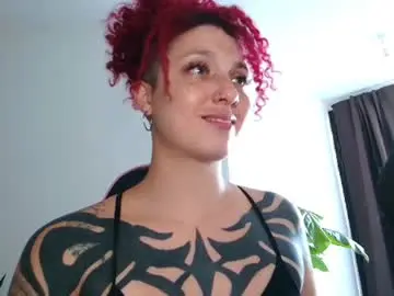 Chaturbate Free Live Porn of merida__freckles