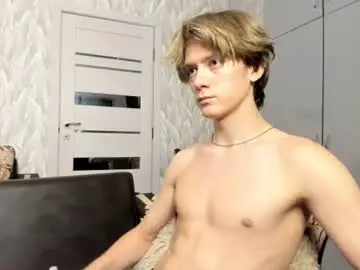 Chaturbate Adult Video Chat of milkiwy