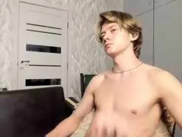 Chaturbate Live Sex Cam of milkiwy